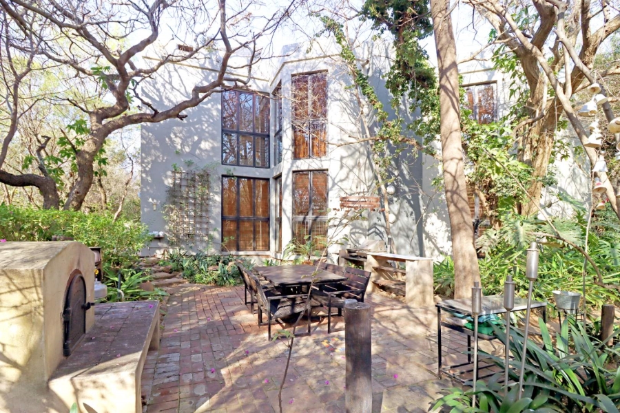 4 Bedroom Property for Sale in Hartbeespoort North West